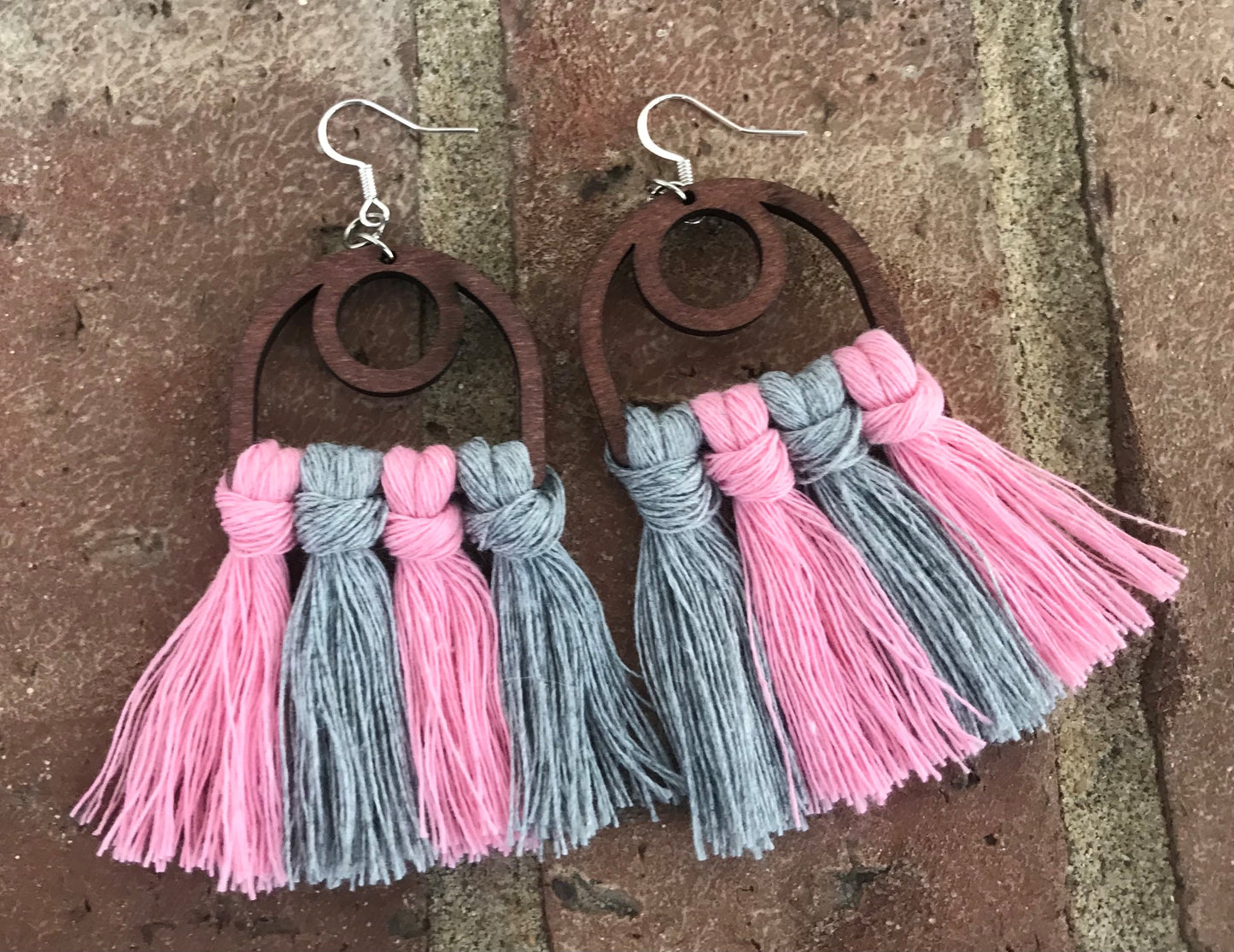 Macrame Pink/gray earrings