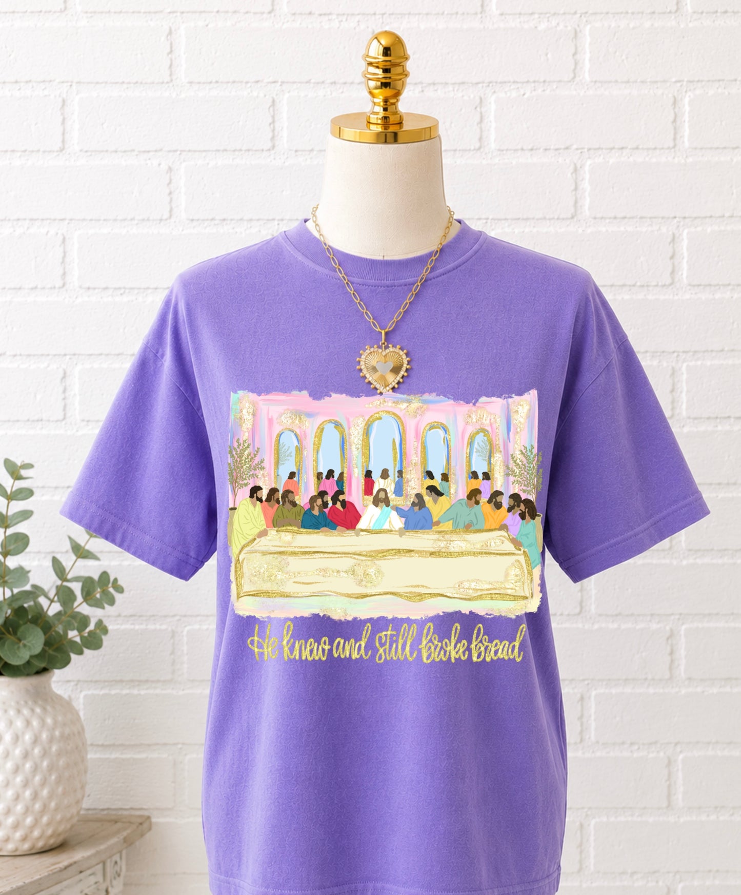 He knew T-shirt, or sweatshirt
