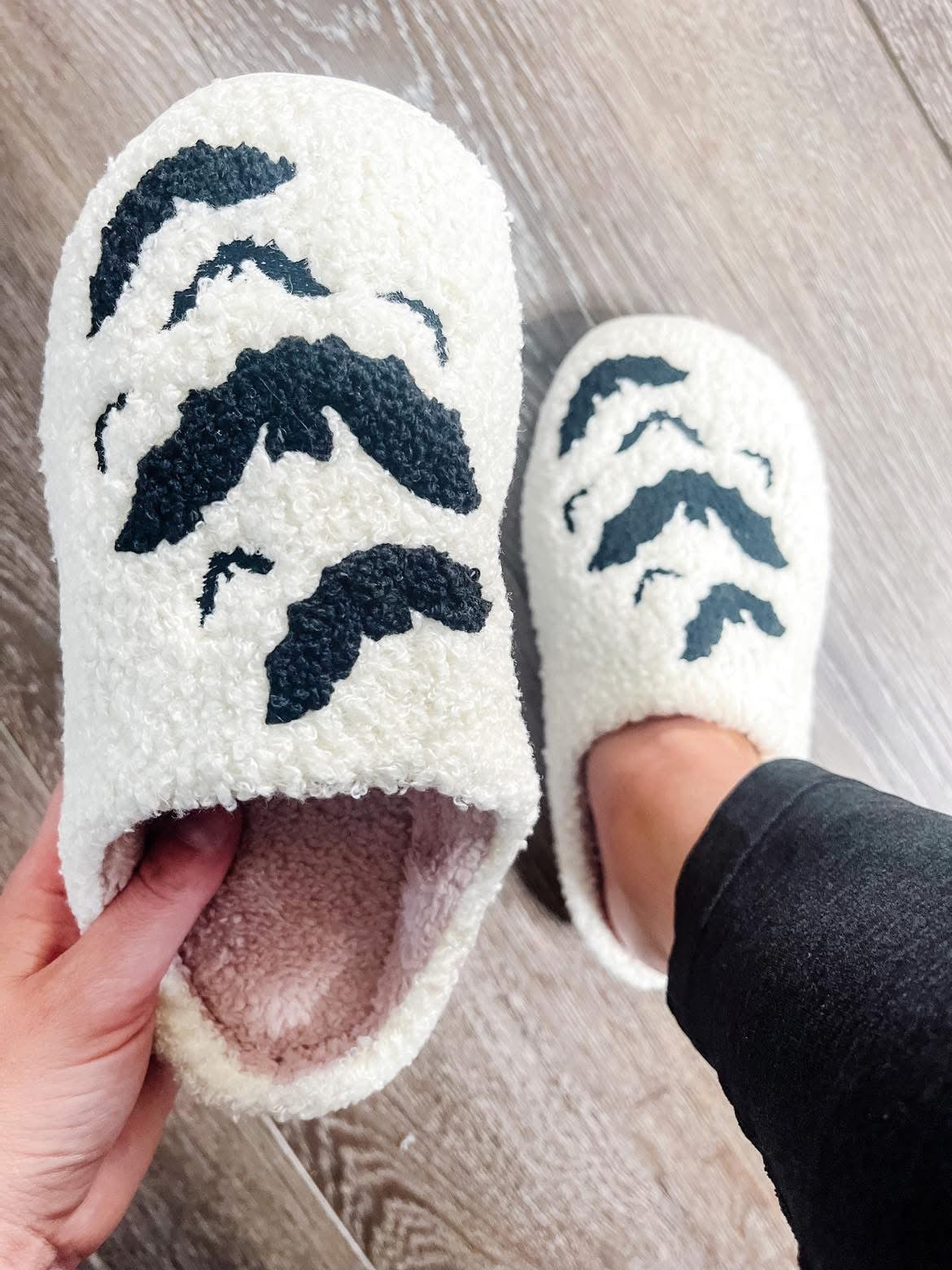 Comfy Halloween slippers ! Preorder!!!