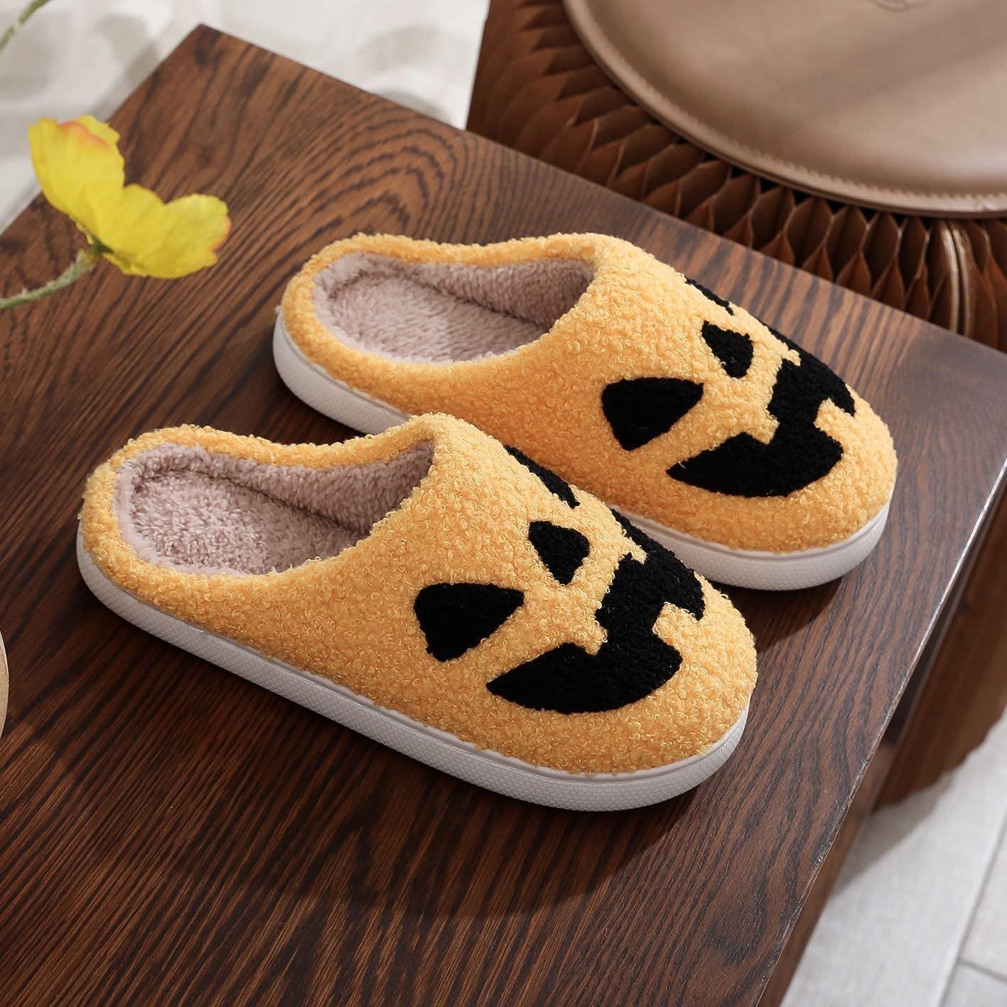Comfy Halloween slippers ! Preorder!!!