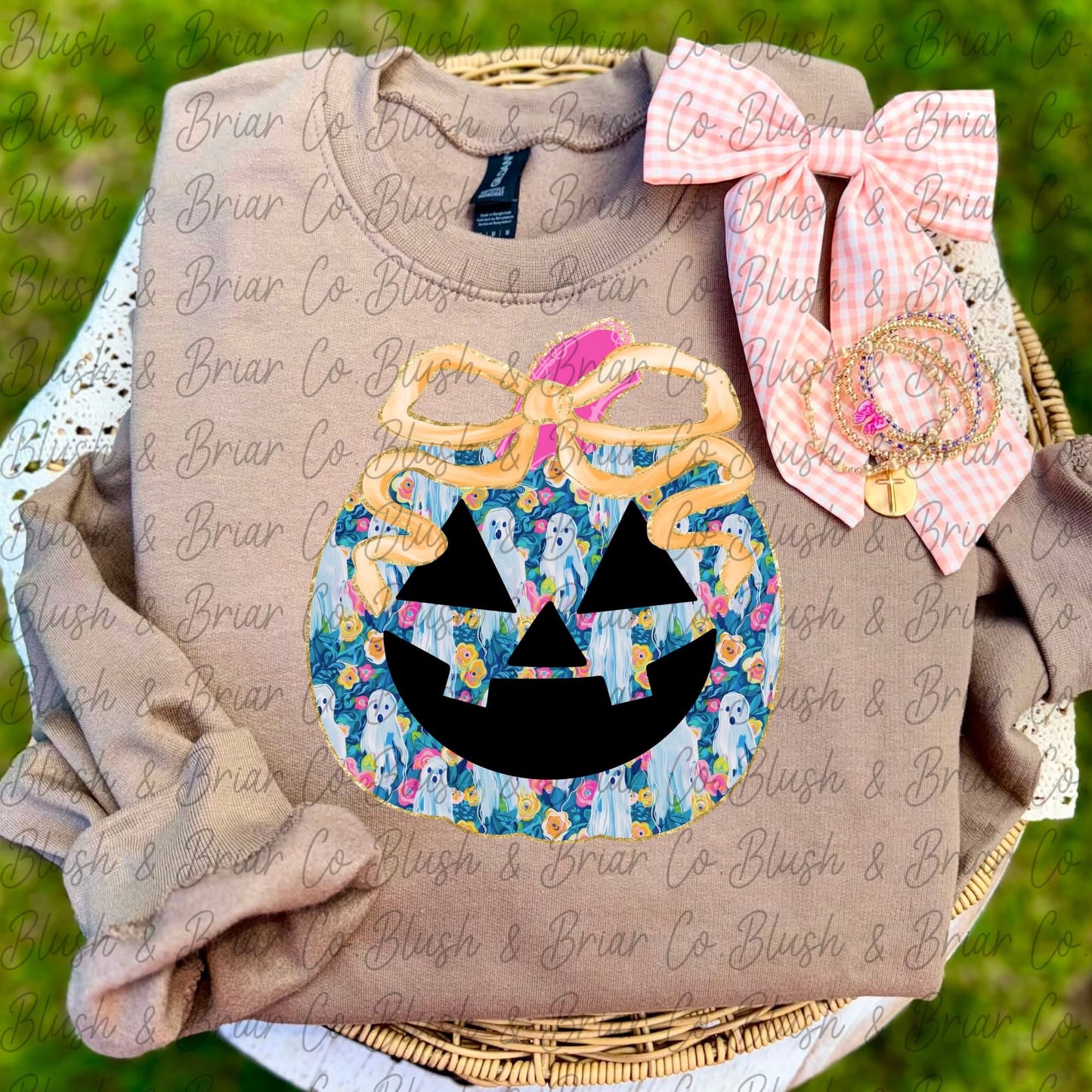 Pumpkin ghosties T-shirt, or sweatshirt