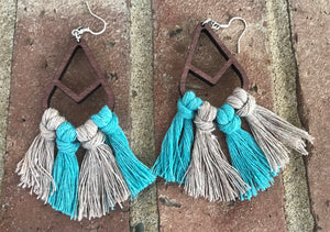 Macrame lightblue/gray earrings