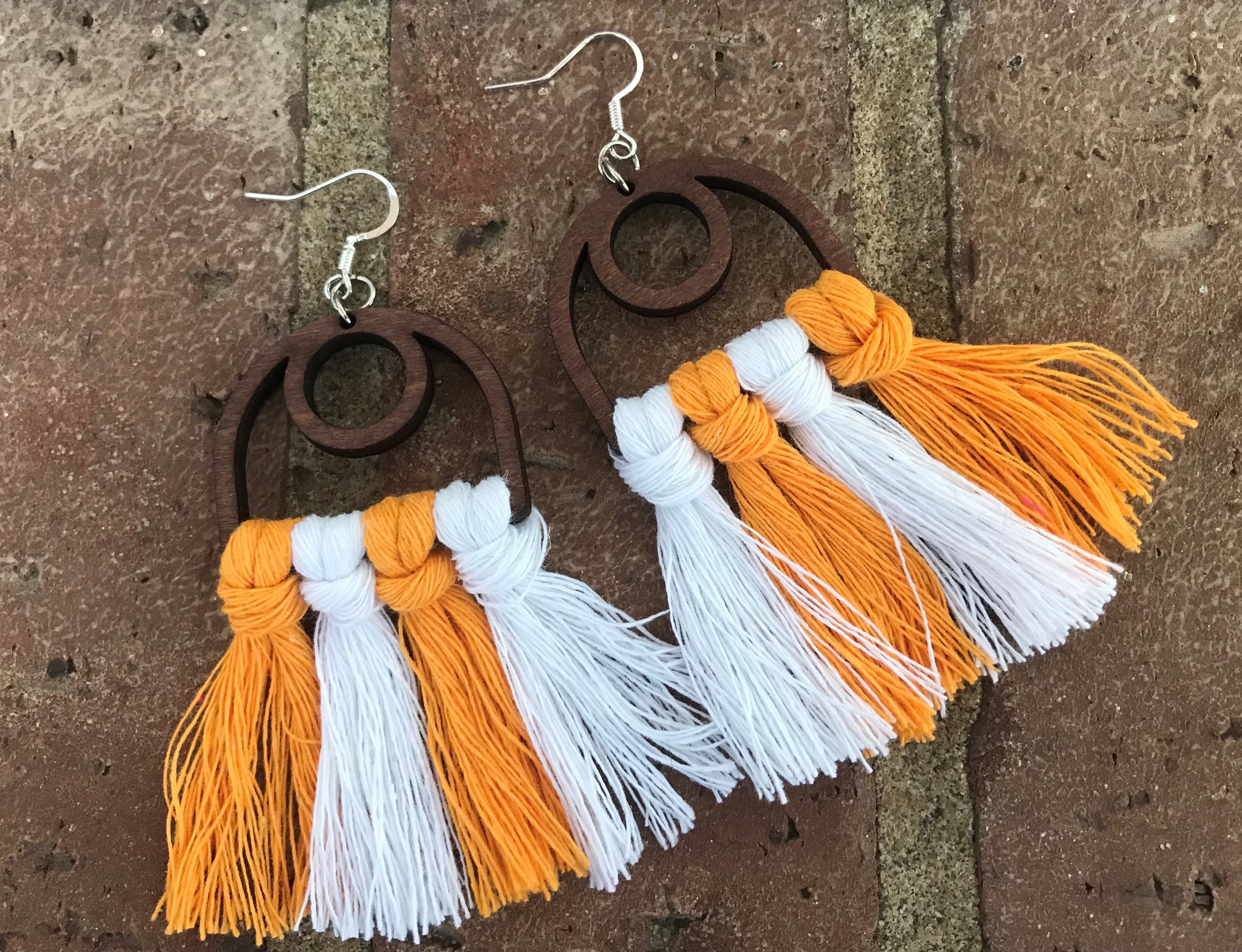 Macrame yellow/white earrings